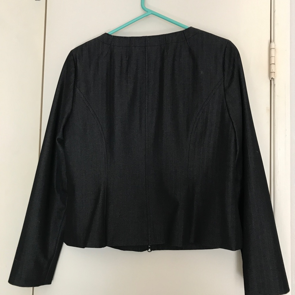 Jacket - Picture 2 of 6